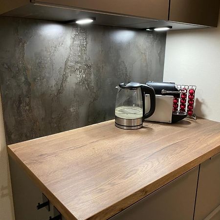 Bzb Jantina Apartment Херенвен Екстериор снимка