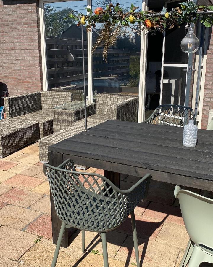 Bzb Jantina Apartment Херенвен Екстериор снимка