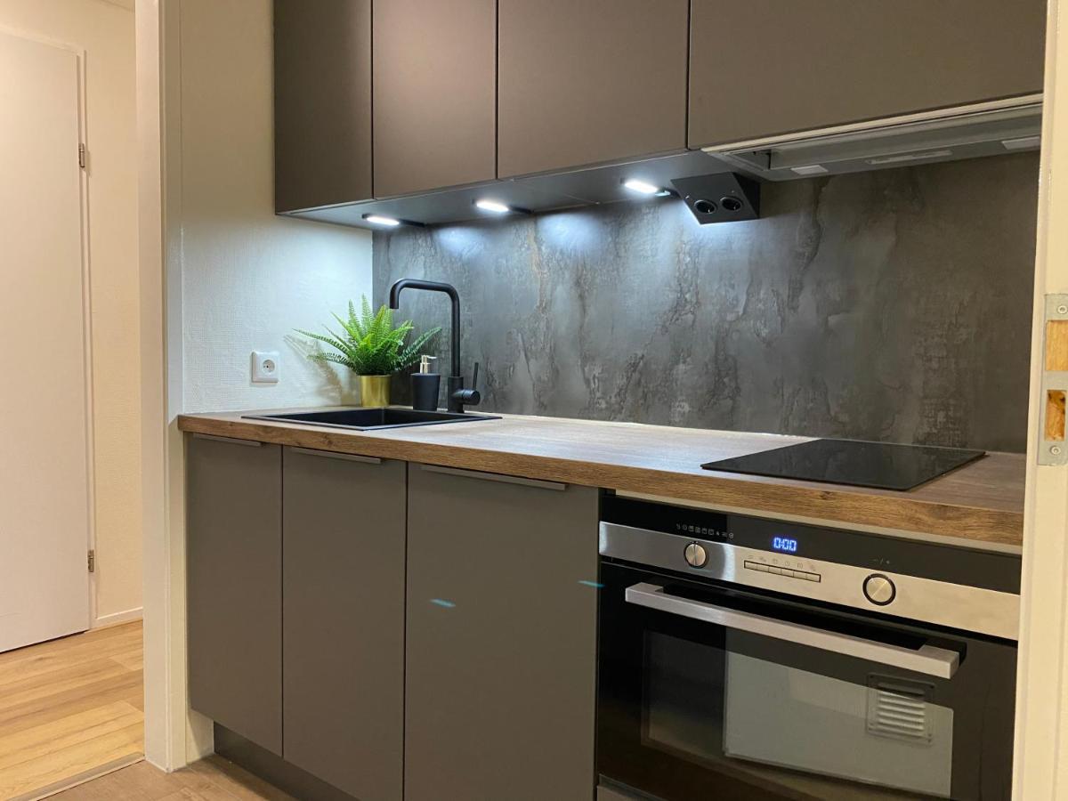 Bzb Jantina Apartment Херенвен Екстериор снимка