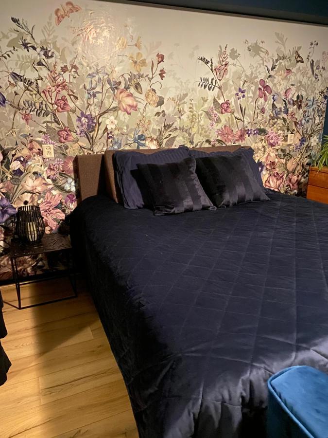 Bzb Jantina Apartment Херенвен Екстериор снимка